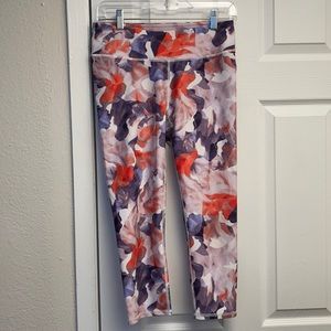 Fabletics capri leggings